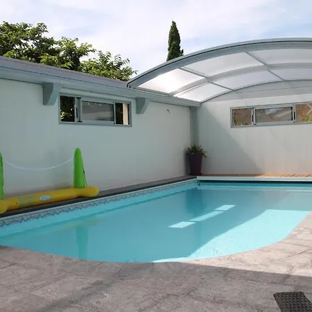 La Roulotte Du Domaine De * Meigné